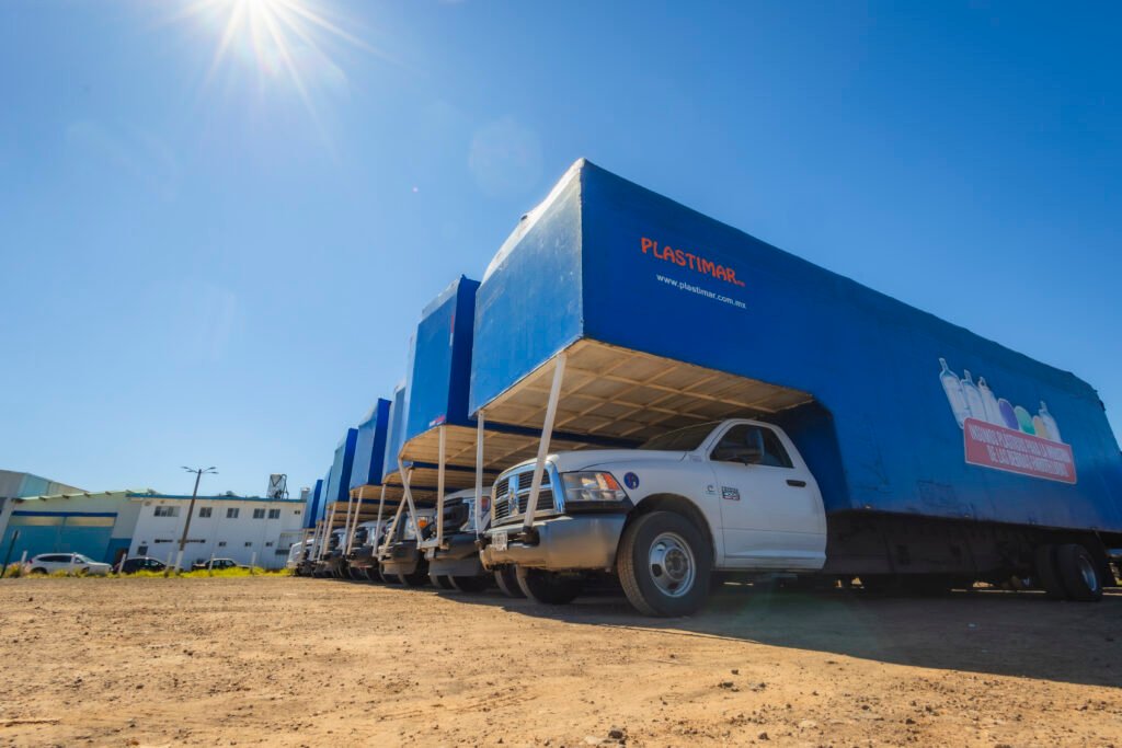 Cómo ser distribuidor de botellas PET en México – Guía para emprendedores